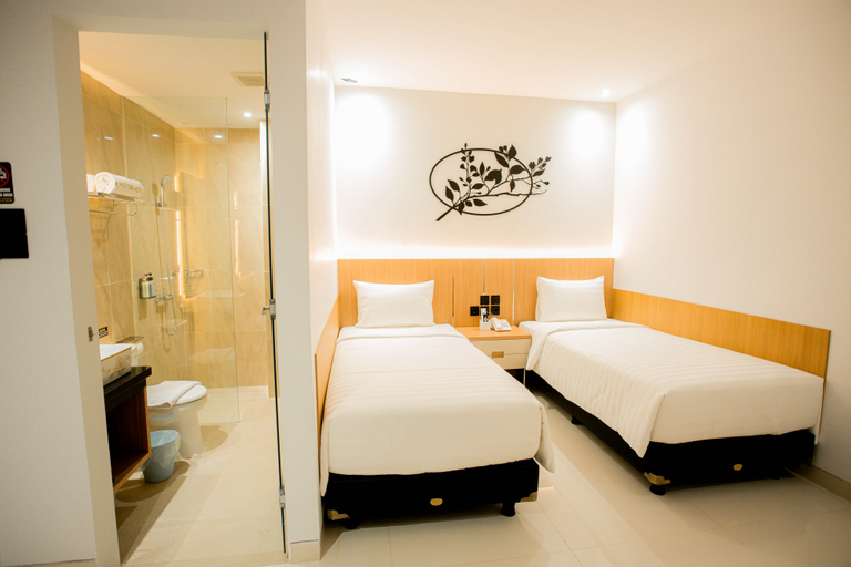 Deluxe, Studio, Twin Beds