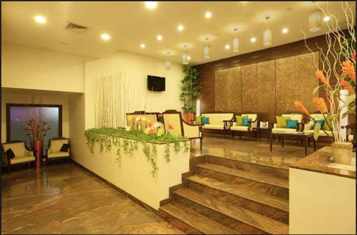 Hotel Utsav Deluxe 15/23