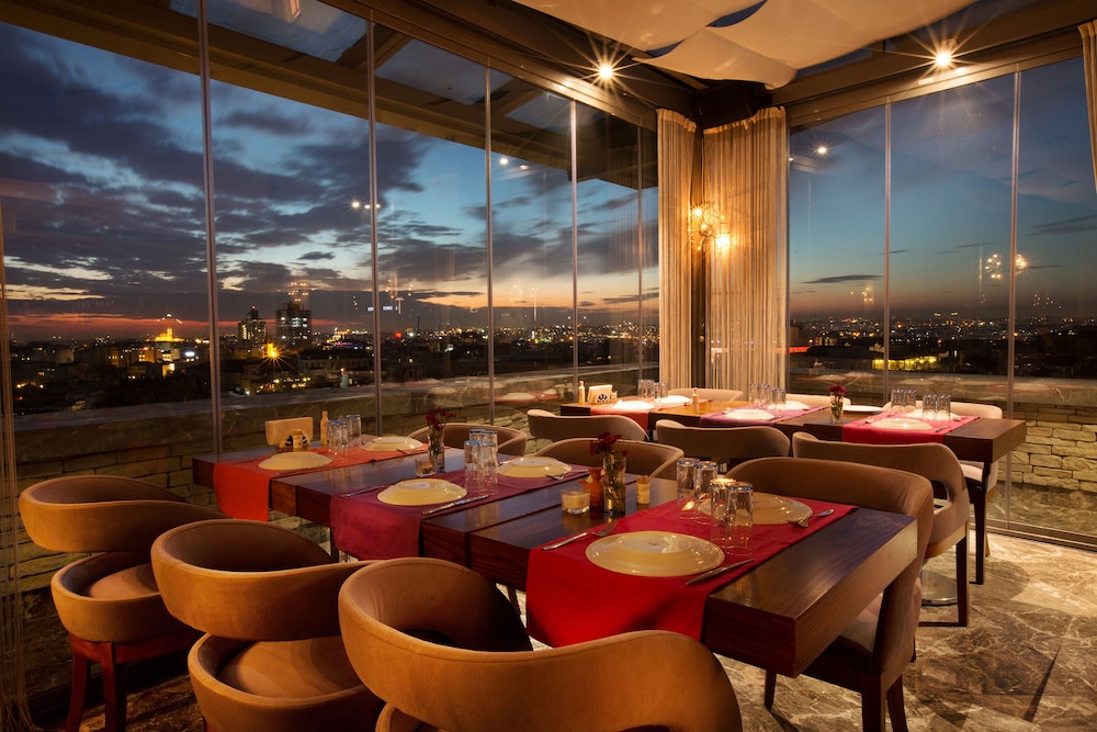 Pera Center Hotel 47/50