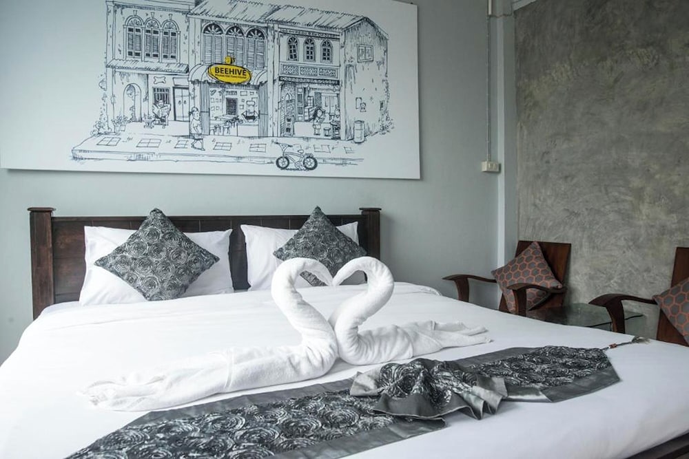 Beehive Phuket Old Town - Hostel 16/64