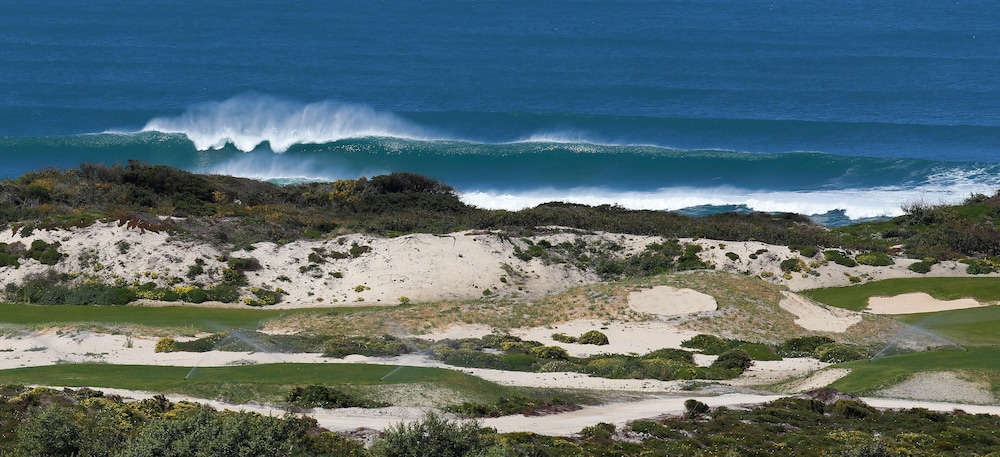West Cliffs Ocean & Golf Resort 38/41