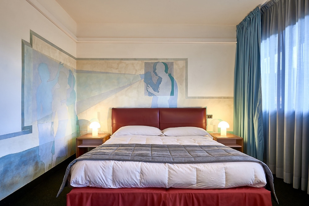 Albornoz Palace Hotel 14/71