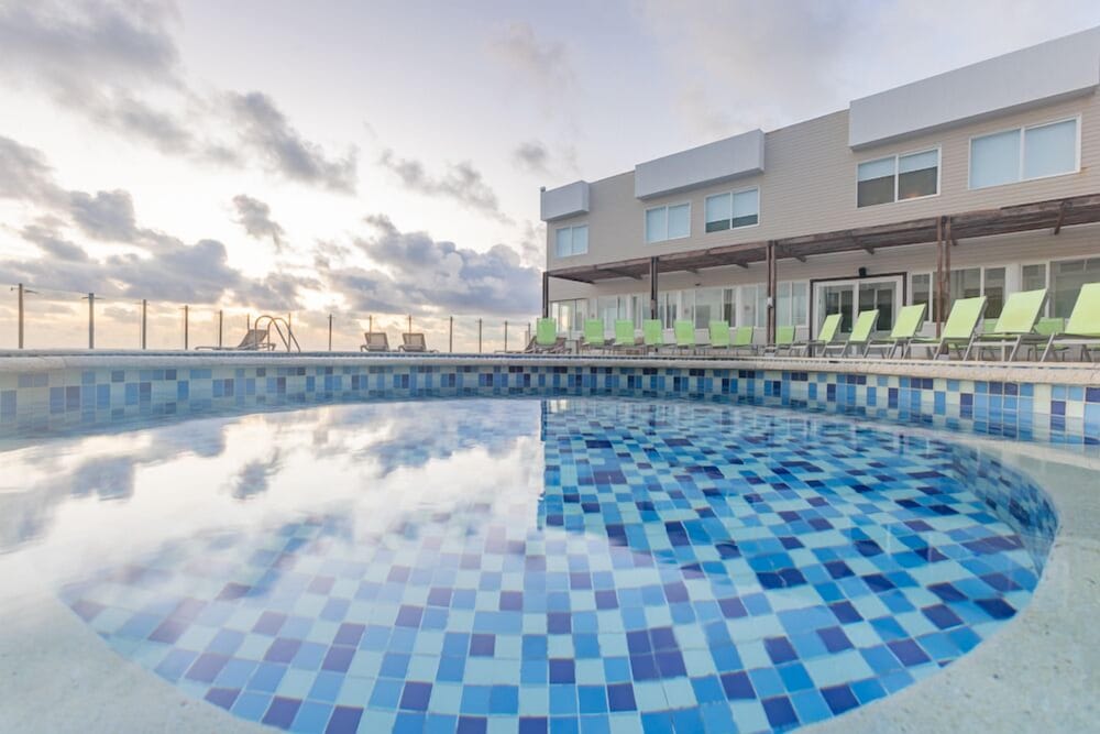 Decameron Maryland 26/50