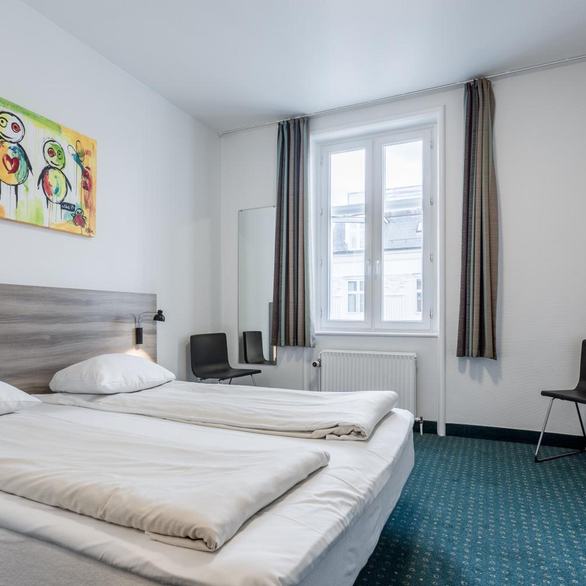 Good, Double Bed