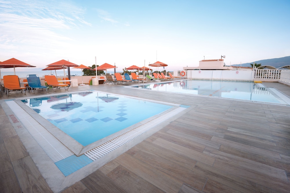 Kosta Palace City Hotel 134/157