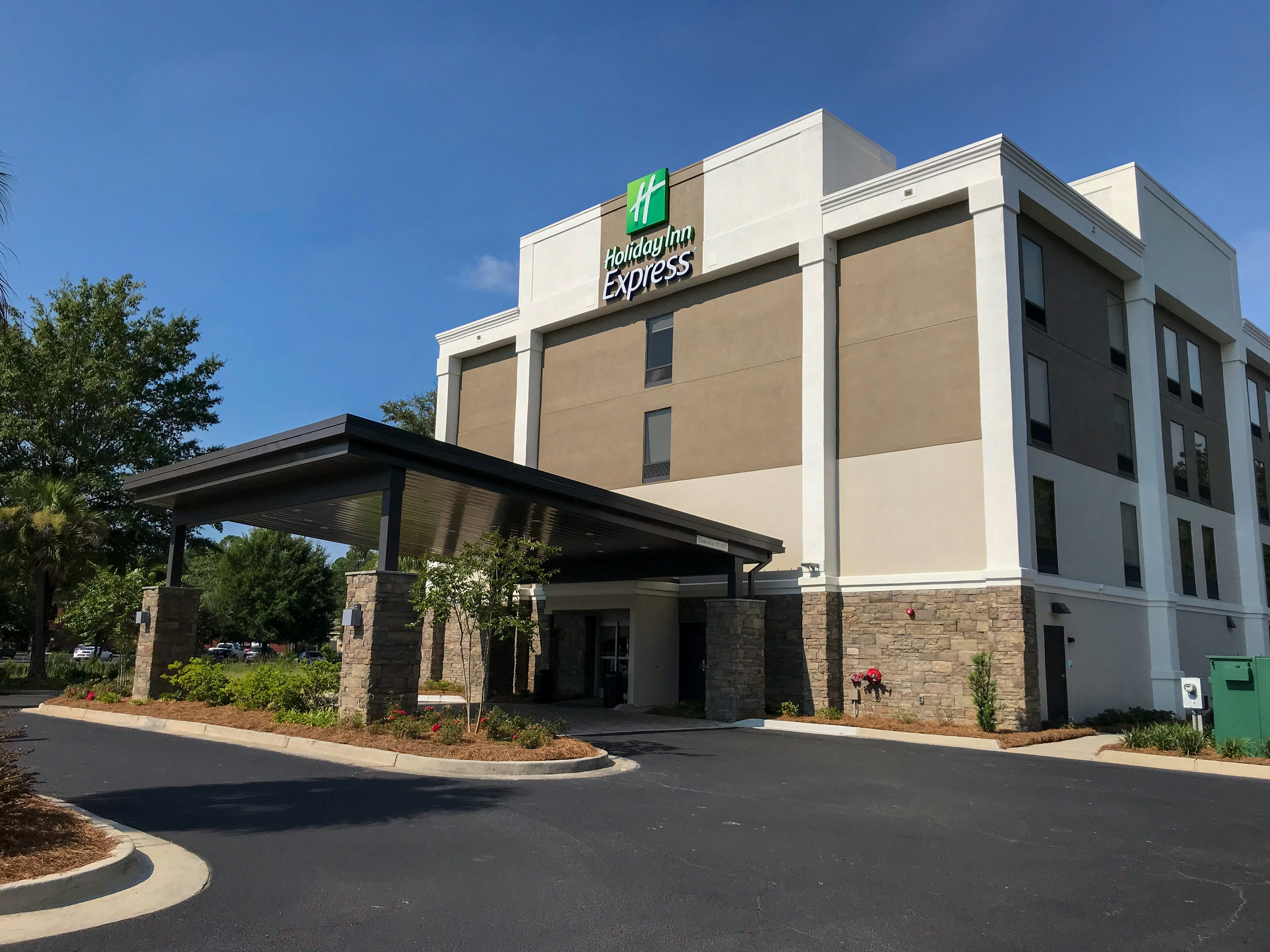 Holiday Inn Express Statesboro 37/42