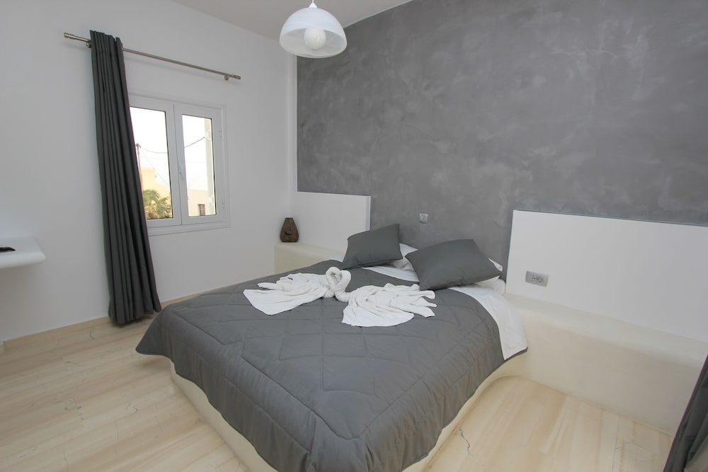 Gianna Suites 18/43