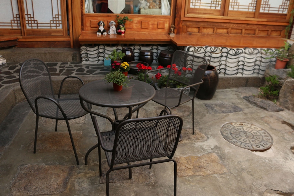 Dajayon Guest House 62/70