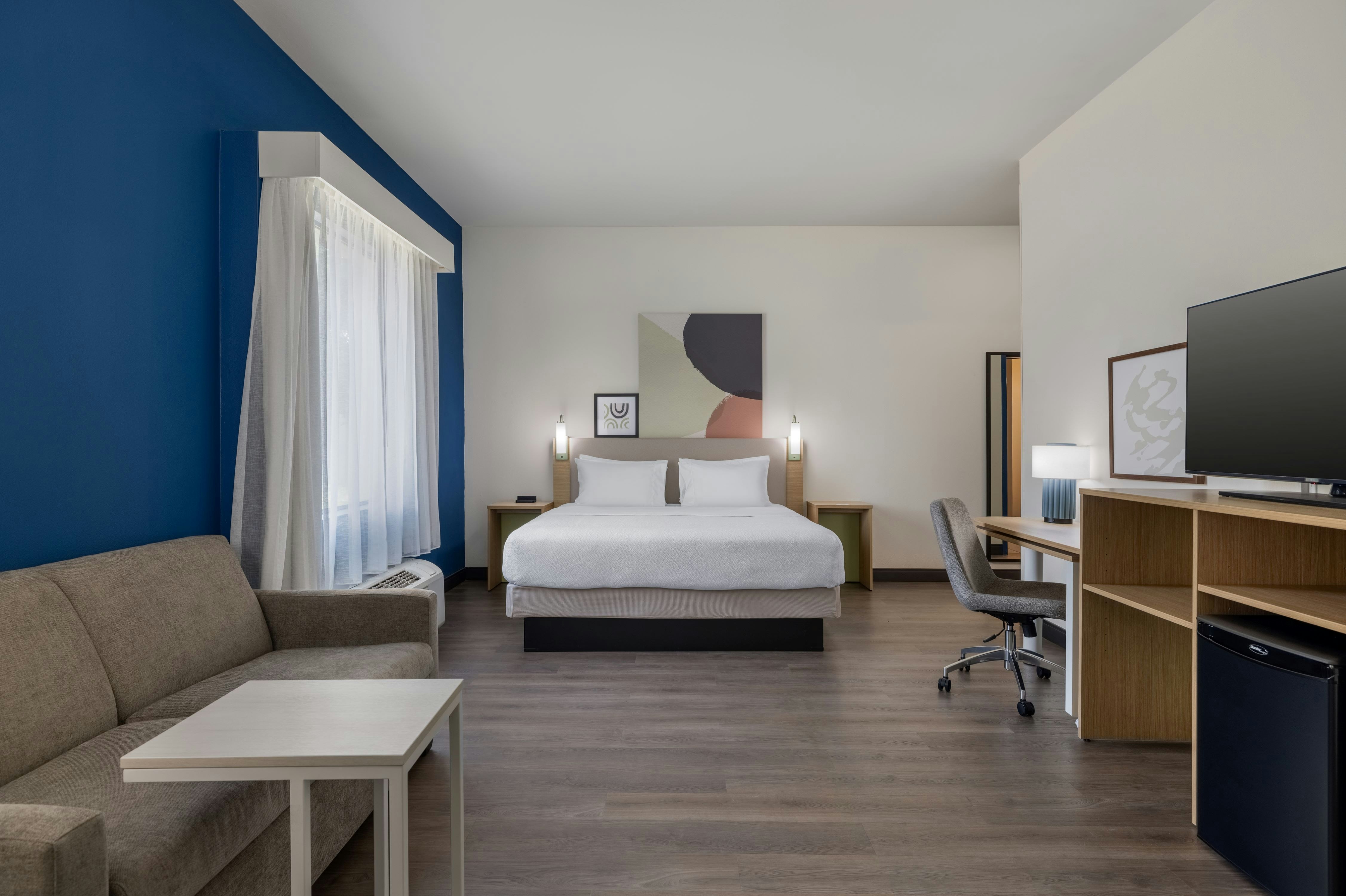 Room, King Bed, Sofa