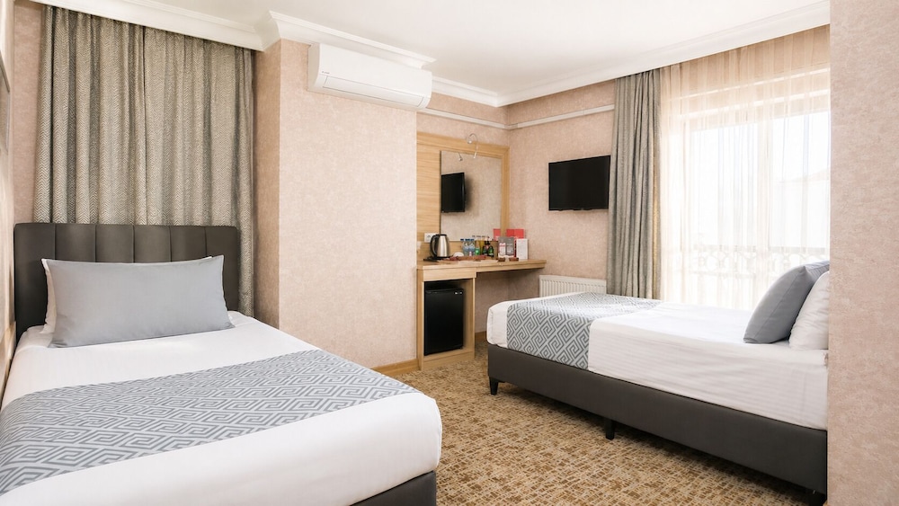 Latifoglu Hotel 20/50
