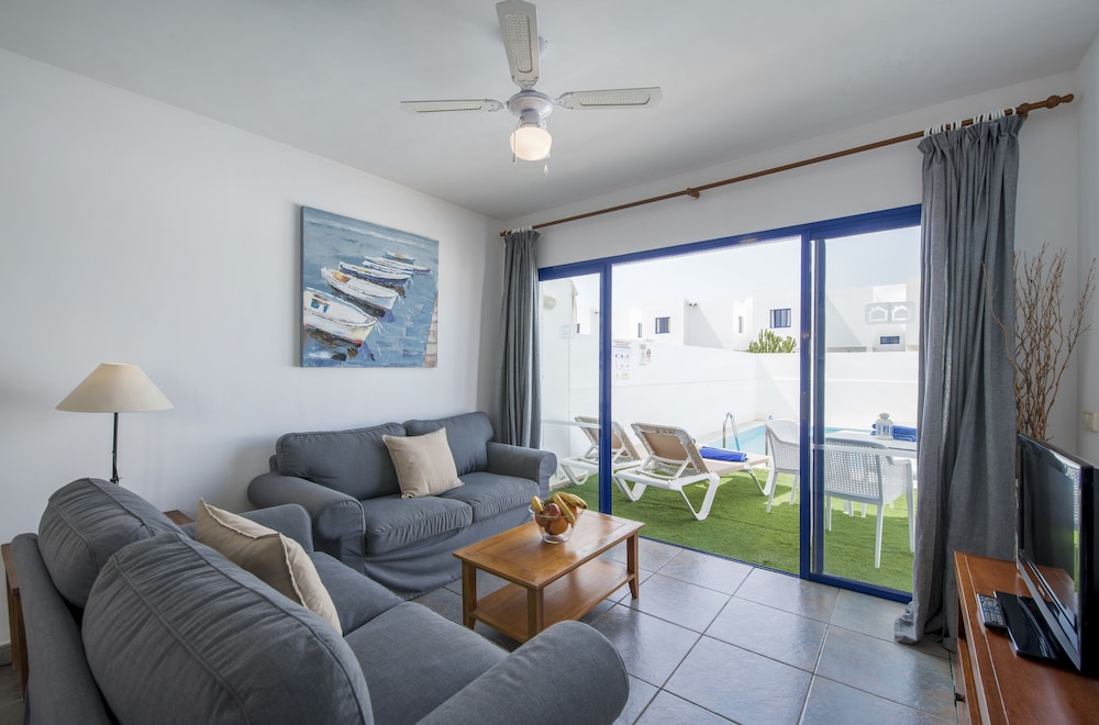 Villas Puerto Rubicon 35/71