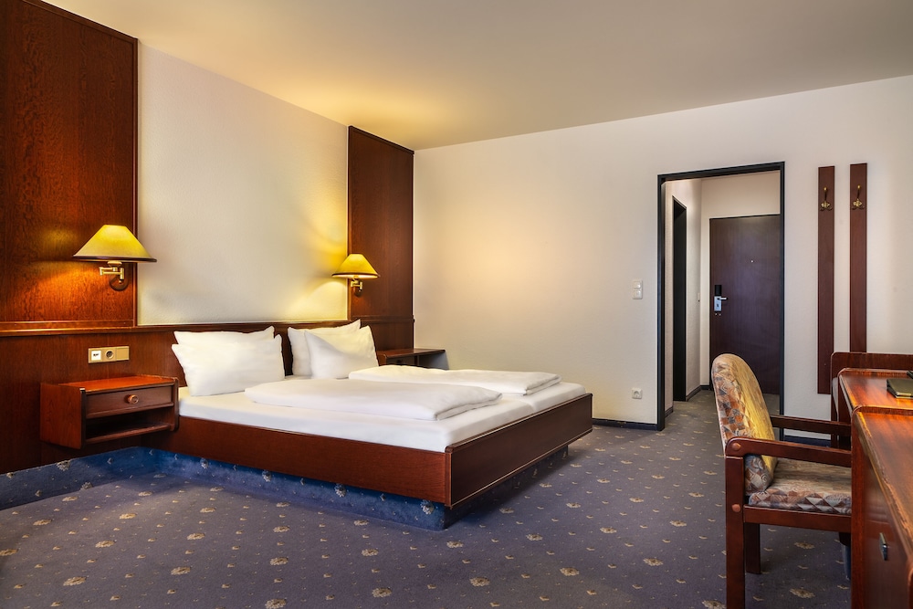 Hotel Elisenhof 11/99