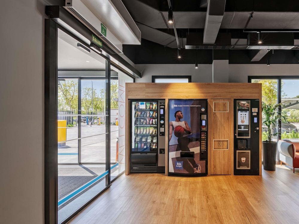 ibis budget Madrid Aeropuerto 36/58
