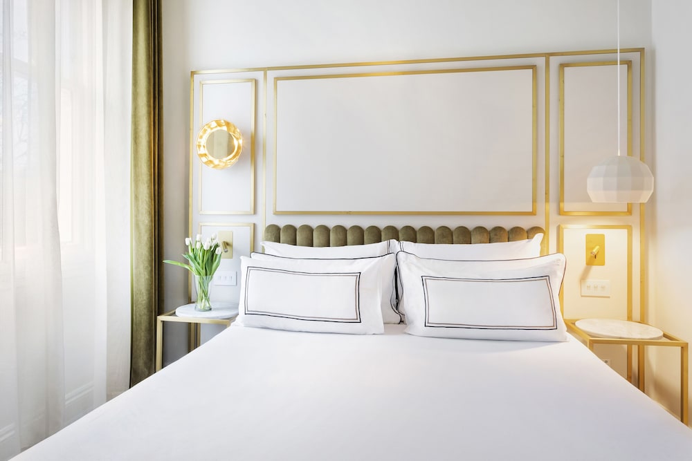 Melia London Kensington Member of Melia Collection 23/93