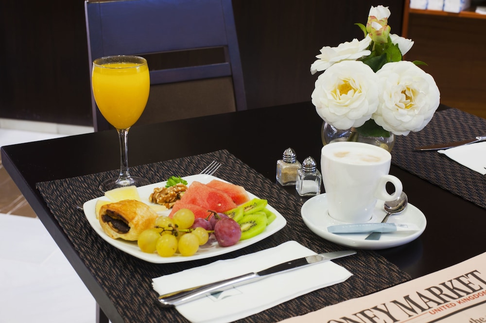 Hotel Exe Ciudad De Cordoba 22/28