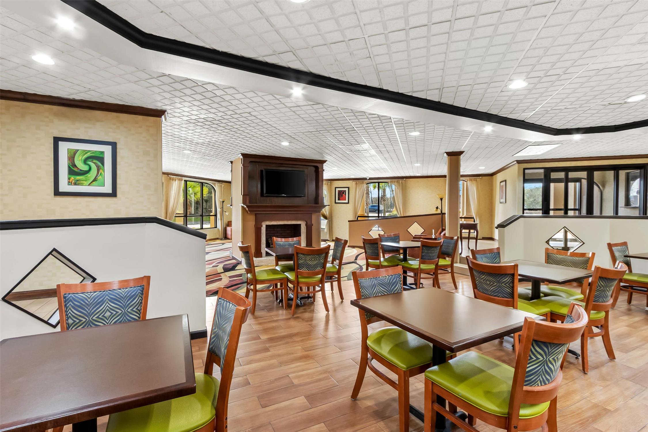 Quality Inn & Suites Florence Civic Center 30/35
