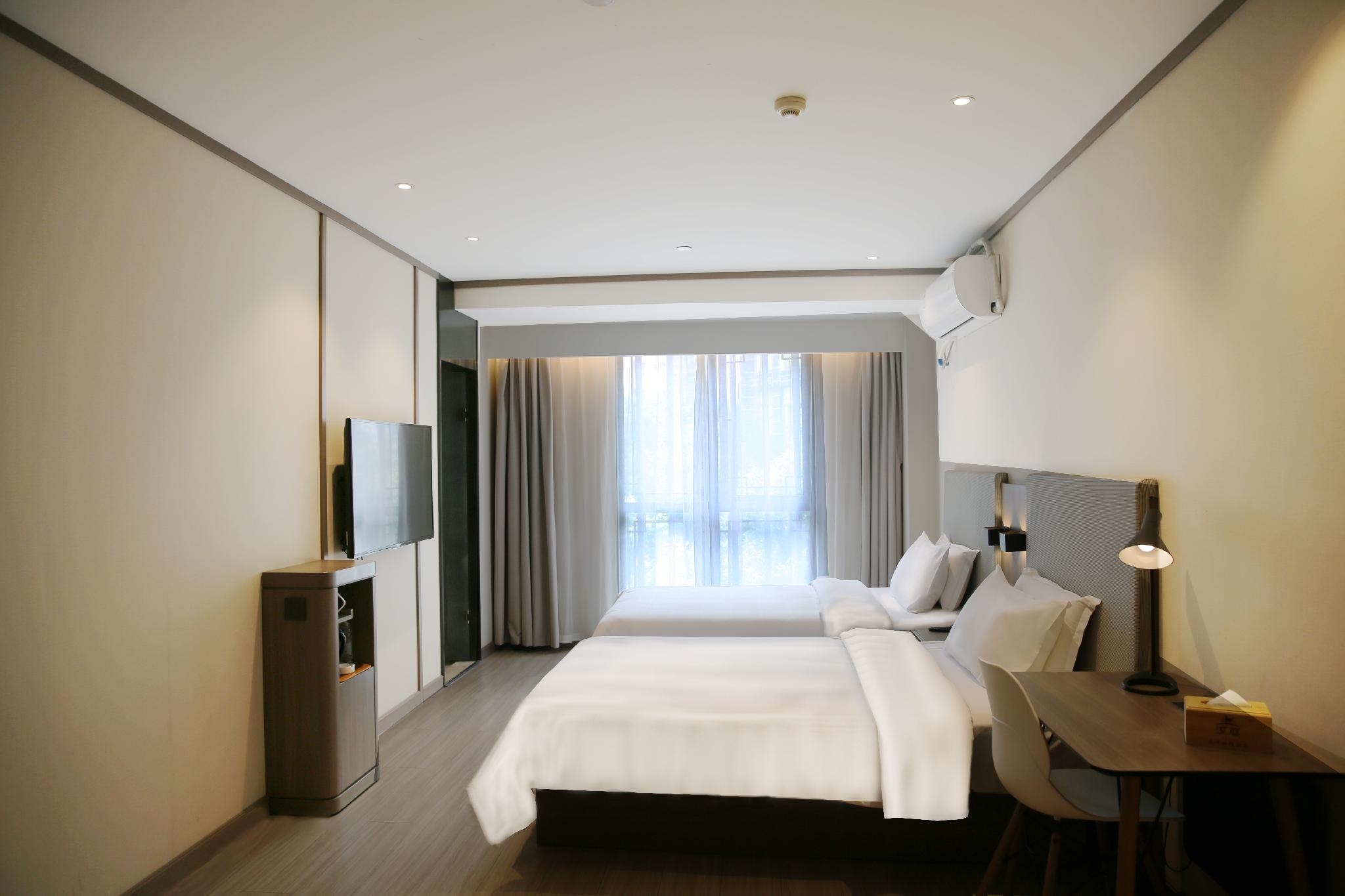 Hanting Hotel (Wansheng Old Street) 8/30