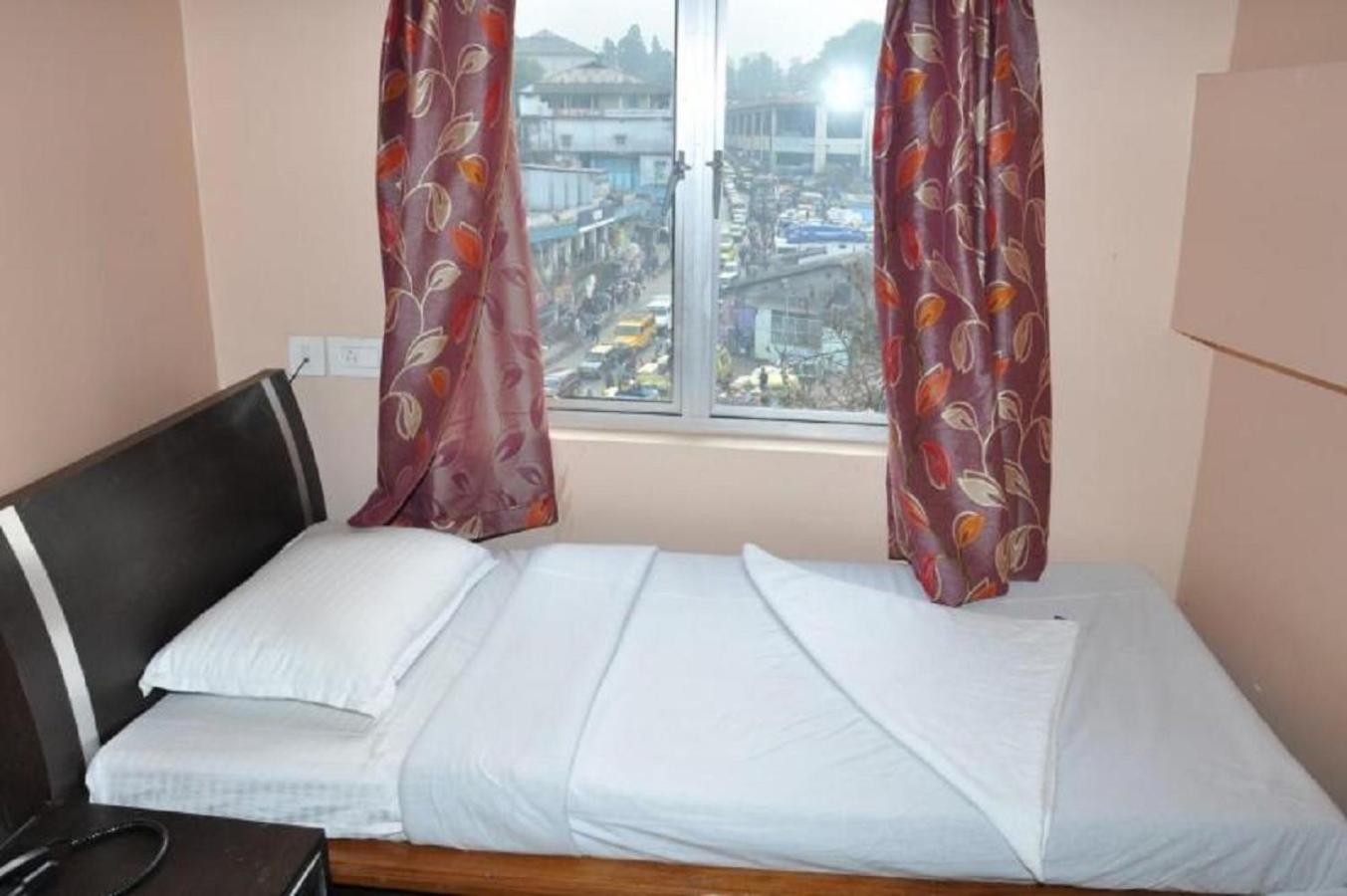 Budget, Double Bed