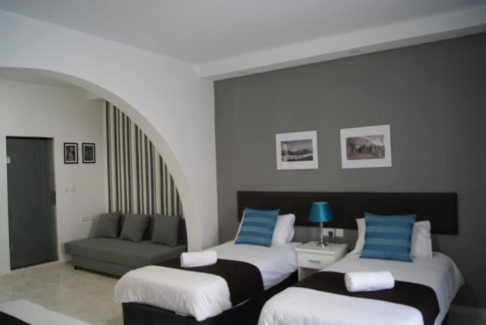 The Buccaneers Boutique Guest House 6/34