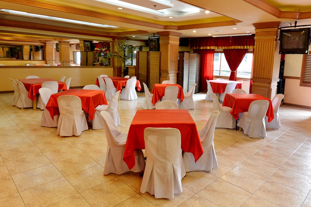 Paladin Hotel 22/41