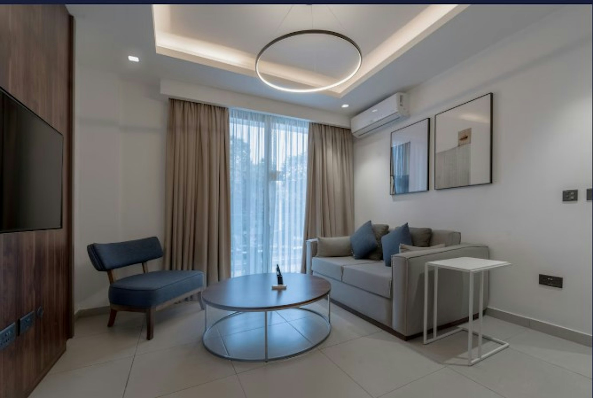 The Pelican Hotel 28/42