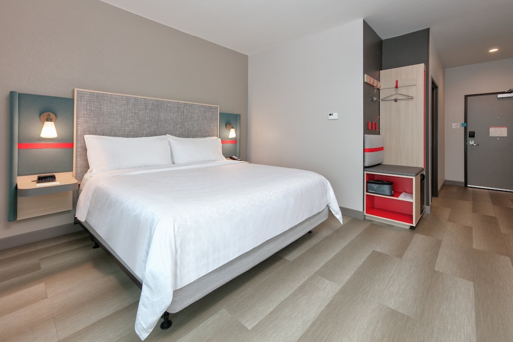 avid hotel Austin – Tech Ridge 8/43