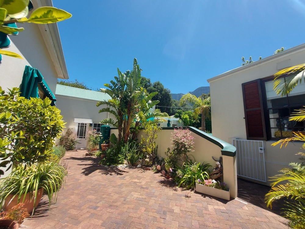 Newlands Guest House 30/39