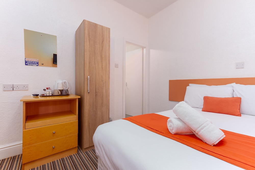 The New Sandringham Court Hotel & Norma Jeans Bar&Brasserie 11/50