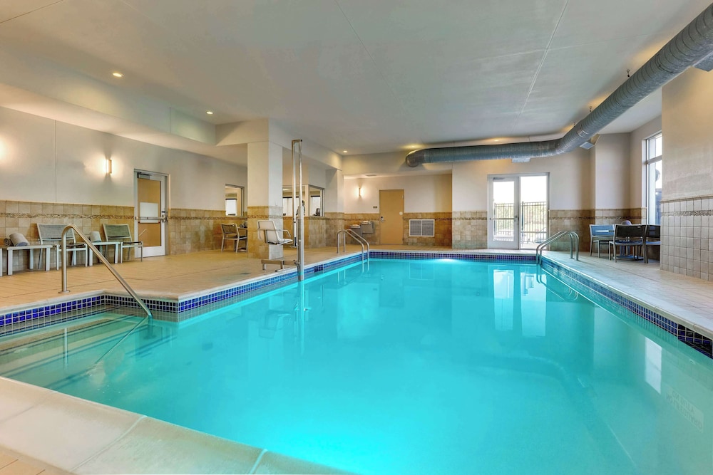 Hyatt Place St. Louis/Chesterfield 35/70