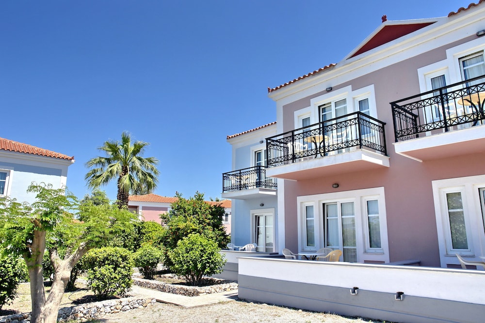 Panselinos Hotel 1/36