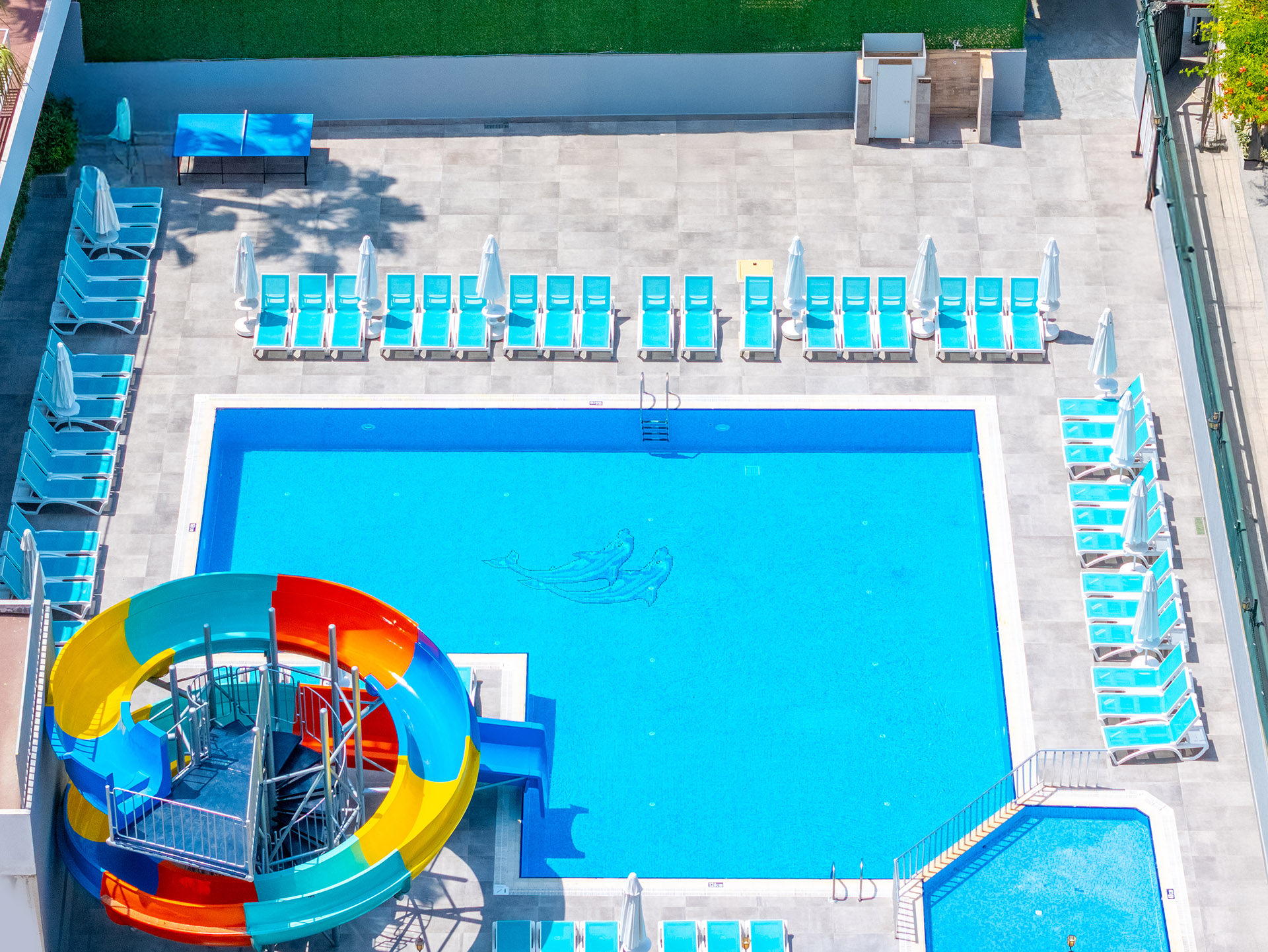 Seabird Otel 37/50