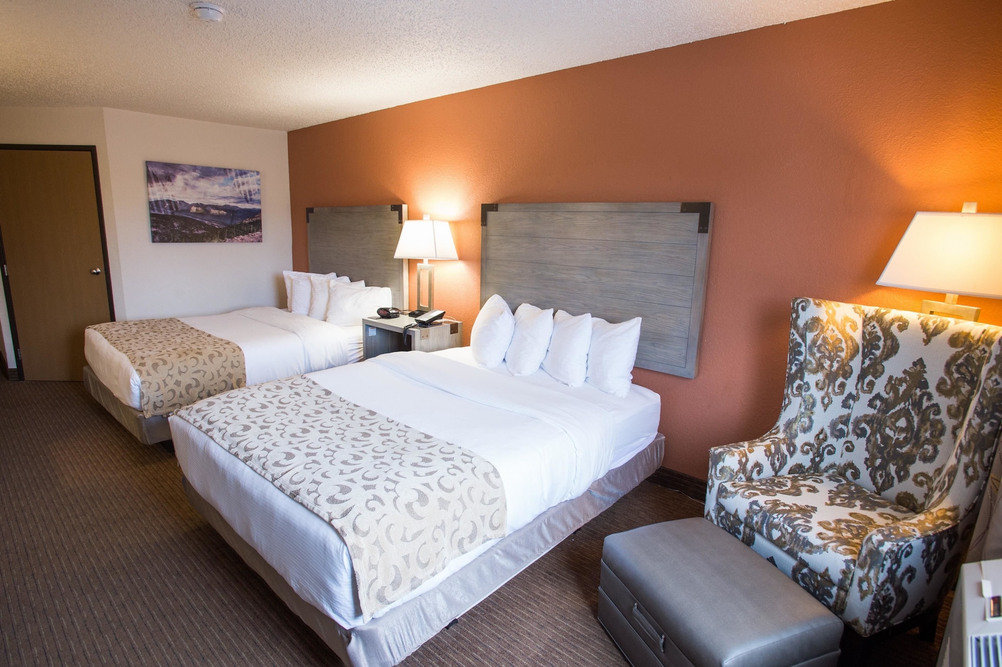 غرفة قياسية بسريرين كوين لذوي الإعاقة، Best Western Alpenglo Lodge 8/10