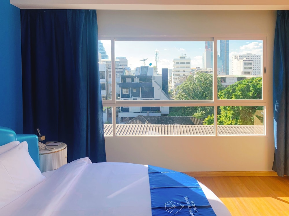 Sapphire Hotel Silom Bangkok 18/48