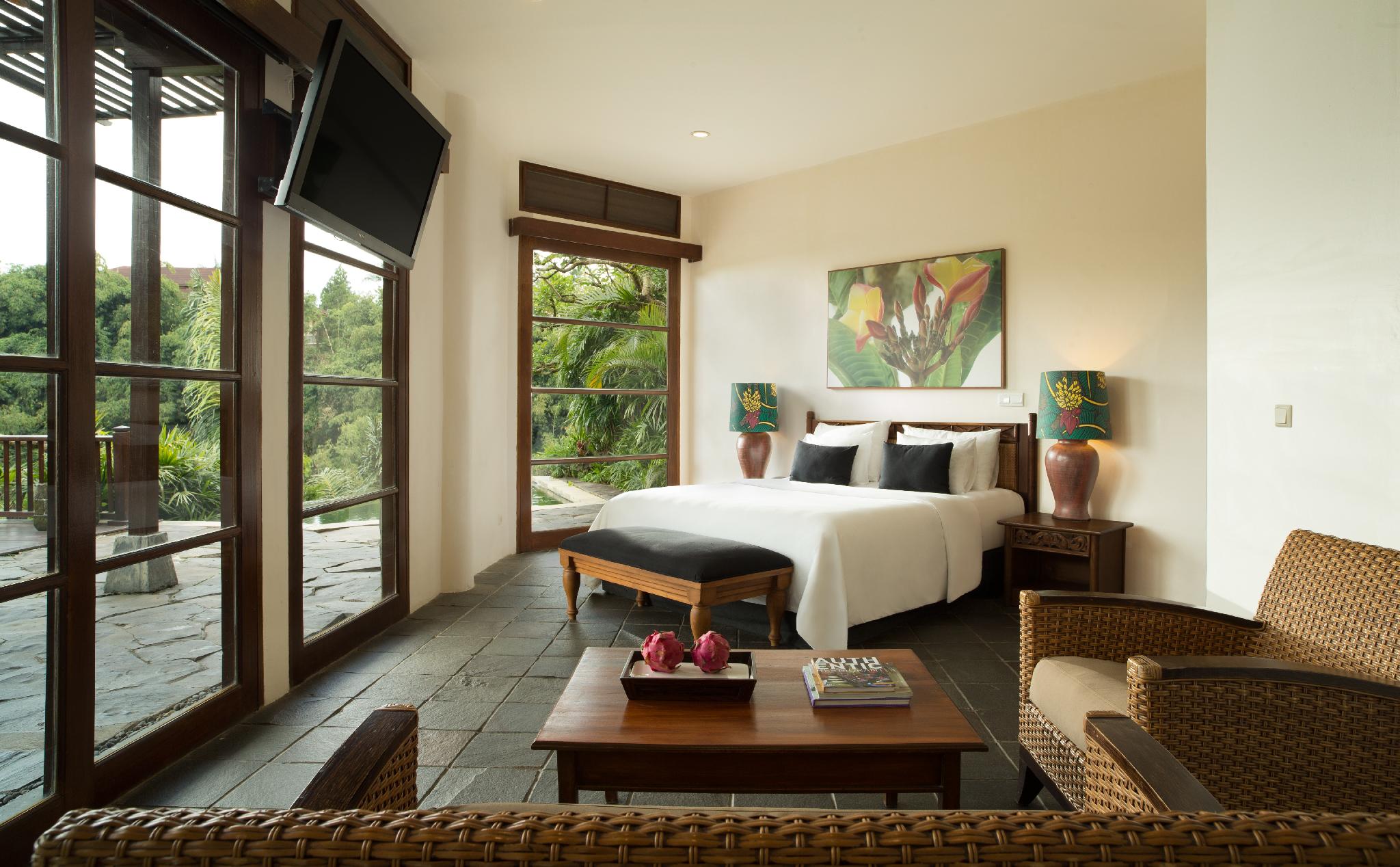Pool, Suite