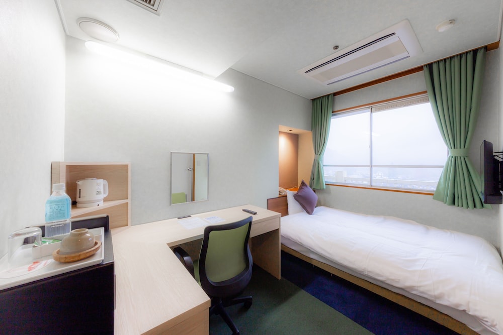 Iwakuni Kokusai Kanko Hotel 17/73