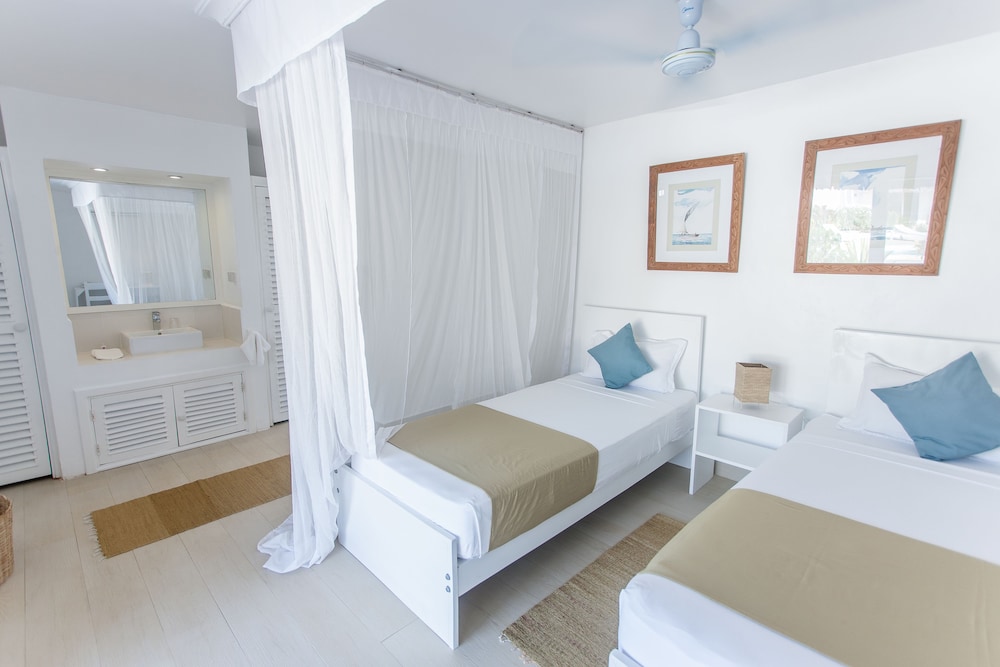 Dhow Inn Boutique Hotel 14/50