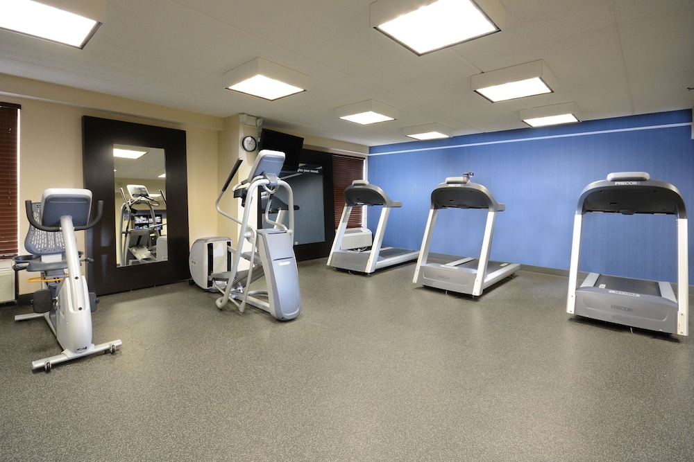 Hampton Inn Raleigh/Durham-Airport 33/55