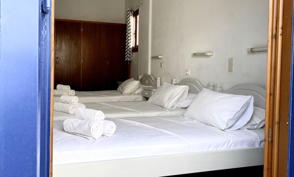 Hotel Helliniko 24/50