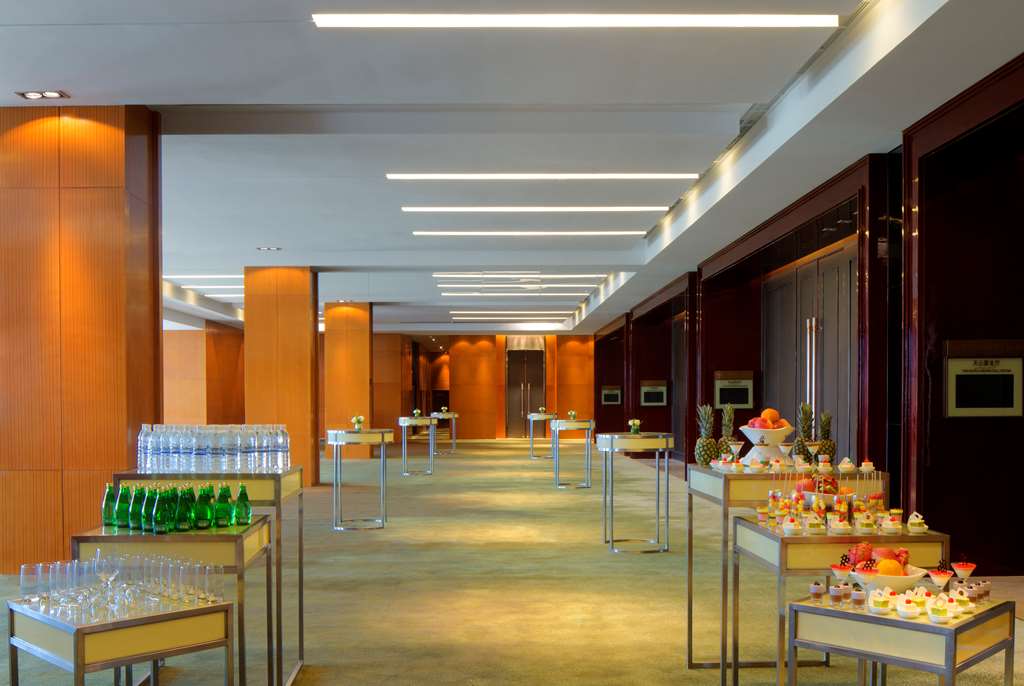Radisson Blu Hotel Kashgar 6/34