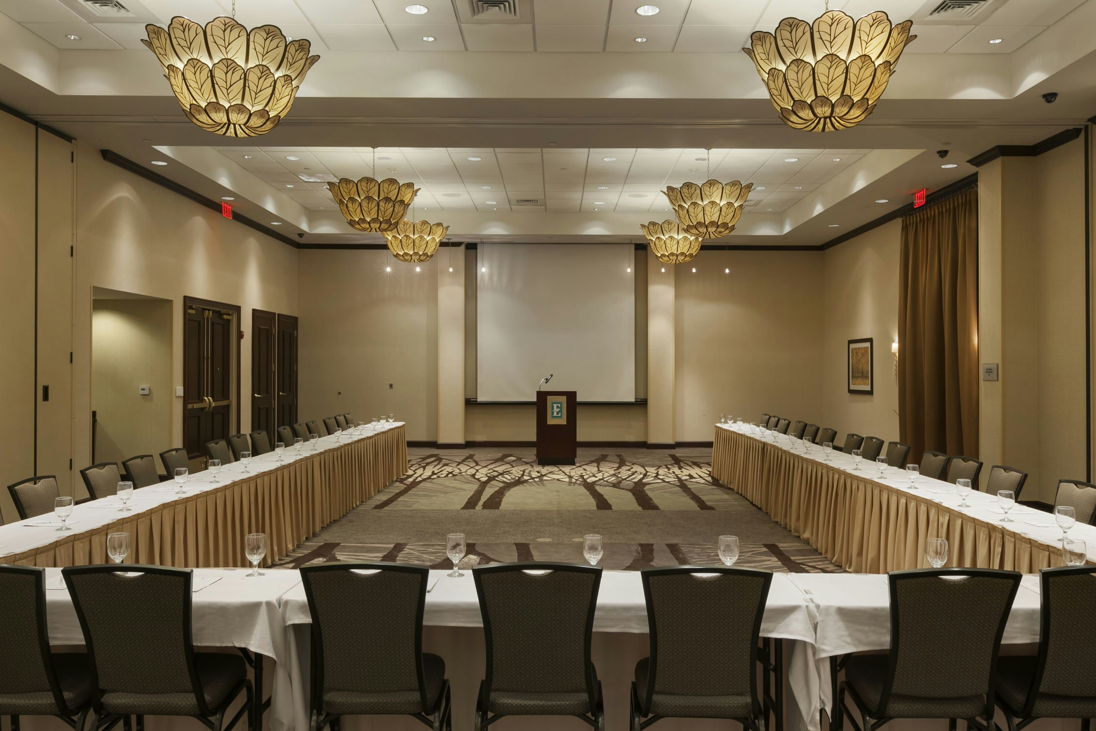 Embassy Suites By Hilton Savannah Airport 71/74