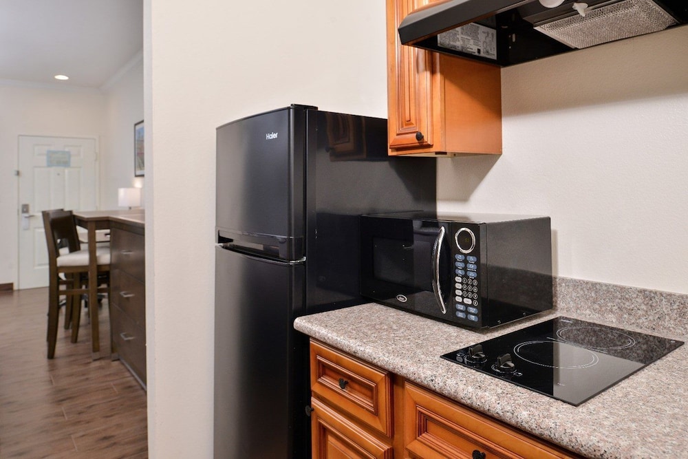 Americas Best Value Inn photo4