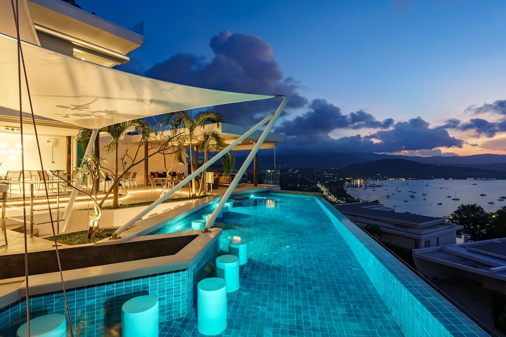 UniQue Boutique Resort 44/50