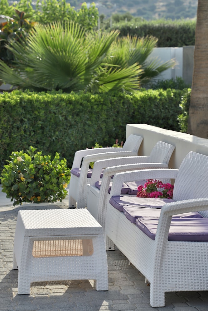 Elounda Krini Hotel by GHH 68/79