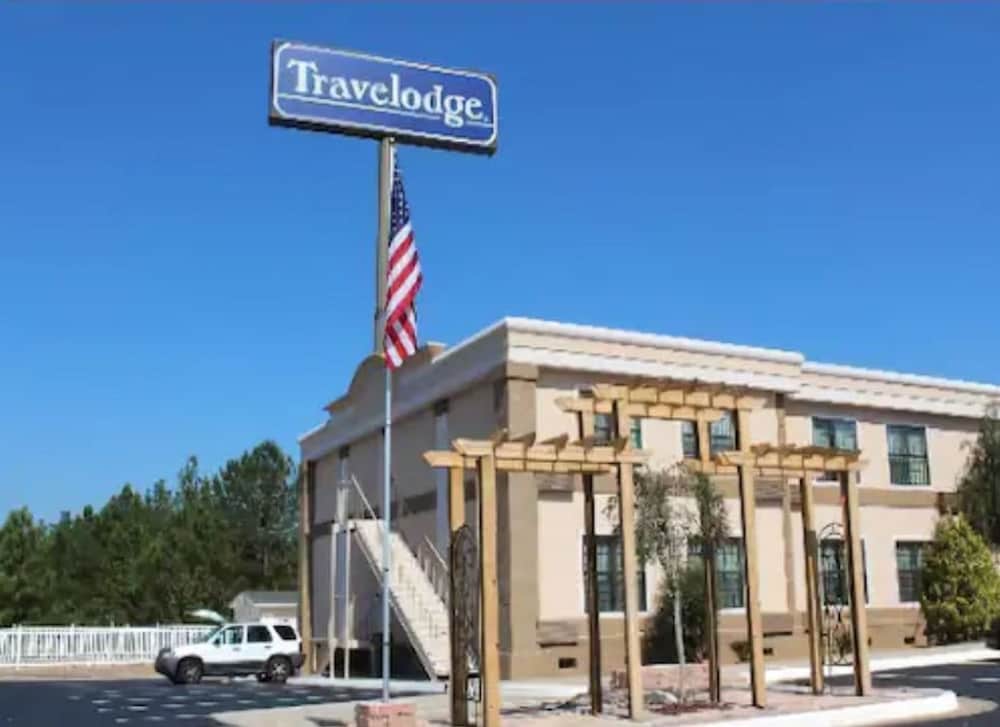 Travelodge By Wyndham Perry GA 1/33