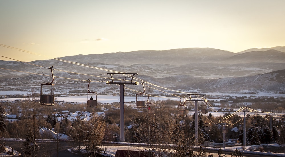 Sundial Lodge by All Seasons Resort Lodging 45/50