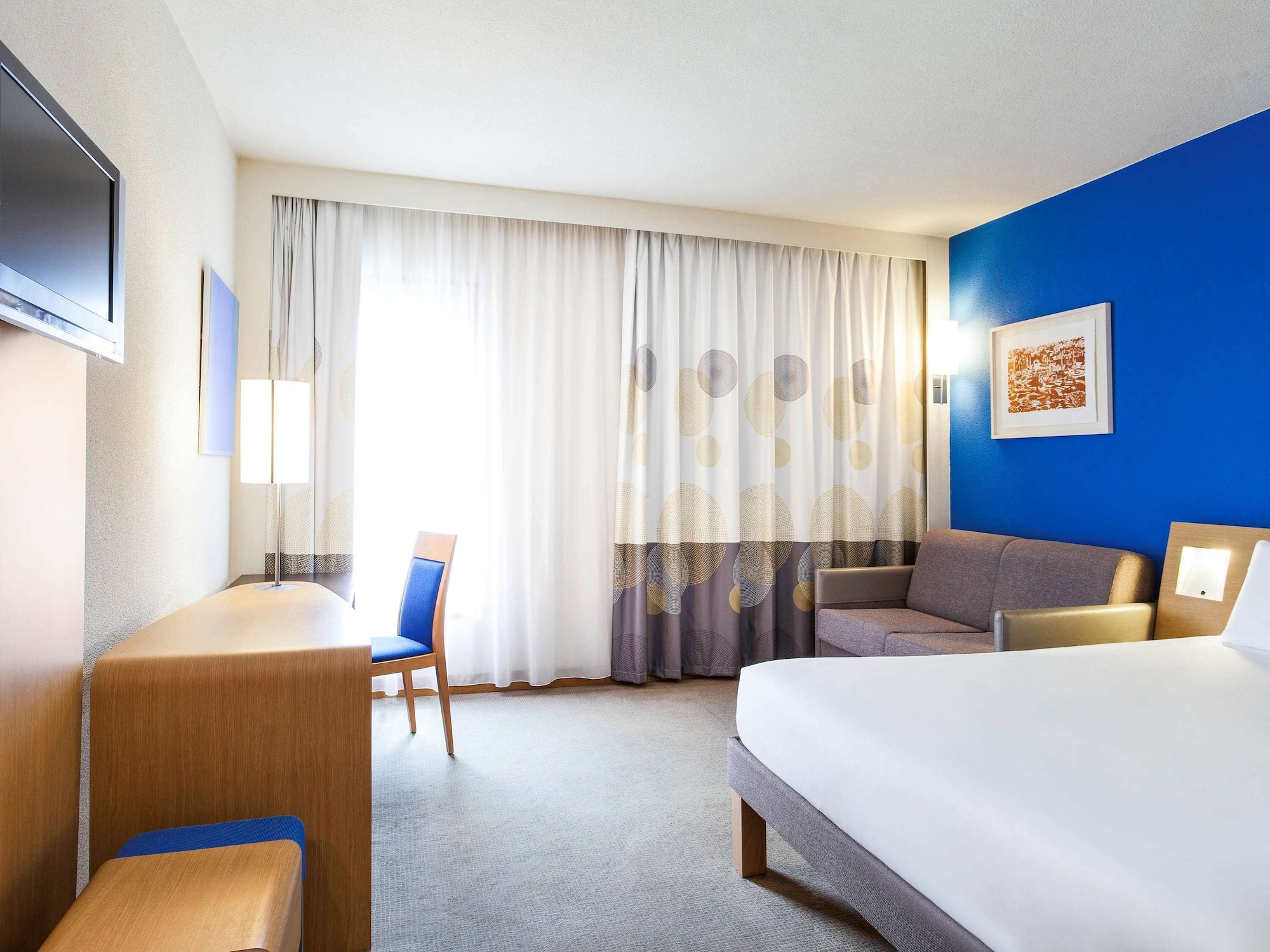 SUPERIOR, SINGLE BED