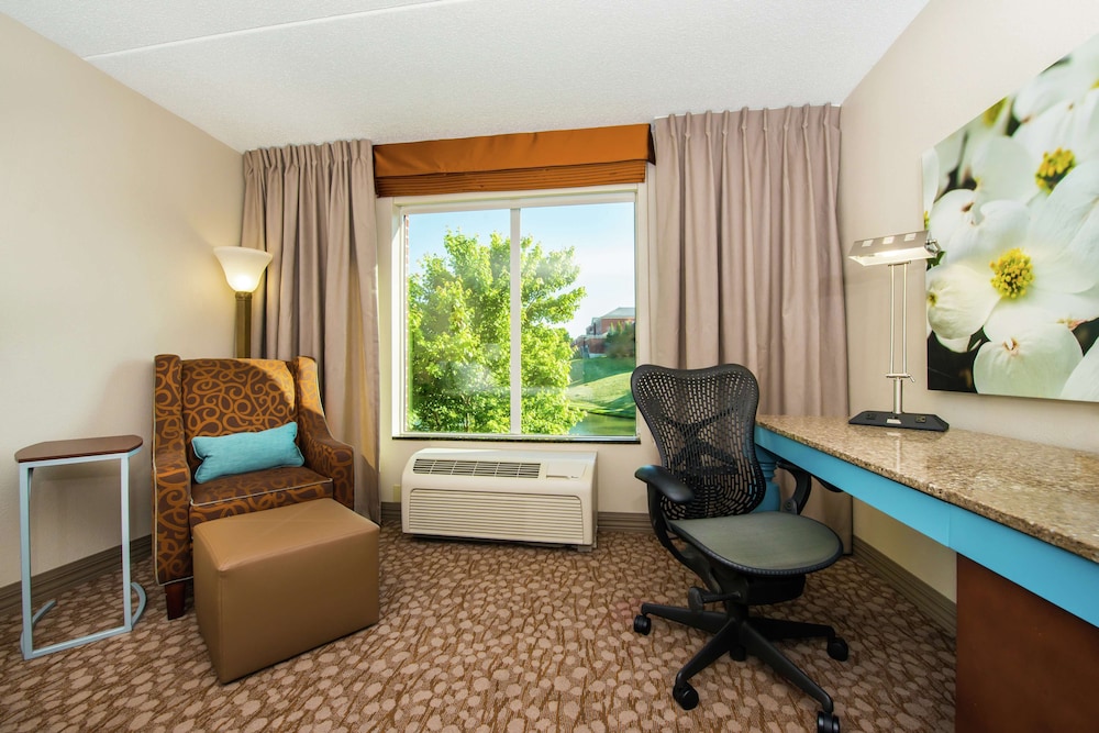 Hilton Garden Inn Charlottesville 44/47