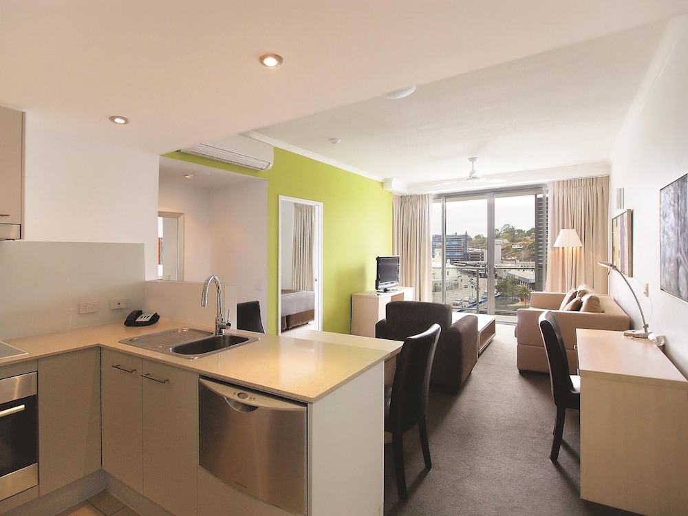Oaks Townsville Gateway Suites 22/70