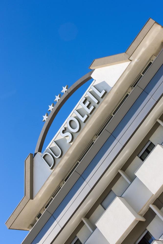 Hotel Du Soleil 2/67