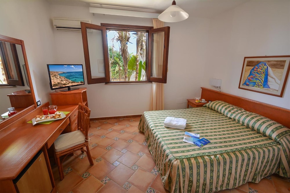 Oasis Hotel Residence and Resort 15/46
